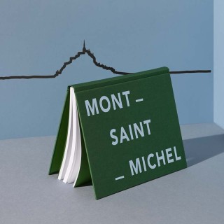 THE LINE FRISE DECORATIVE MONT SAINT MICHEL NOIR